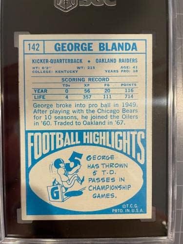 1968 TOPPS 142 George Blanda Oakland Raiders Fudbalska karta SGC 7 NM - Neintred Fudbalske karte