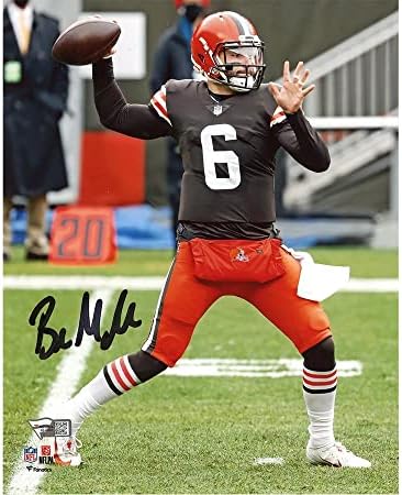 Baker Mayfield potpisao Cleveland Browns Umred 8 × 10 NFL fotografija - prolazak - autogramene NFL fotografije