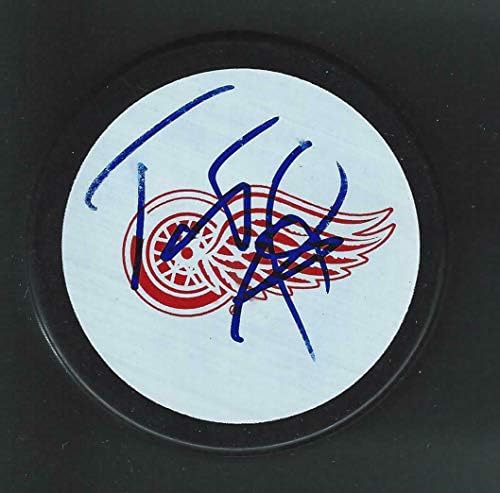 Tomas Kopecky potpisao Detroit Red Wings bijeli pak-s potpisom NHL Pak
